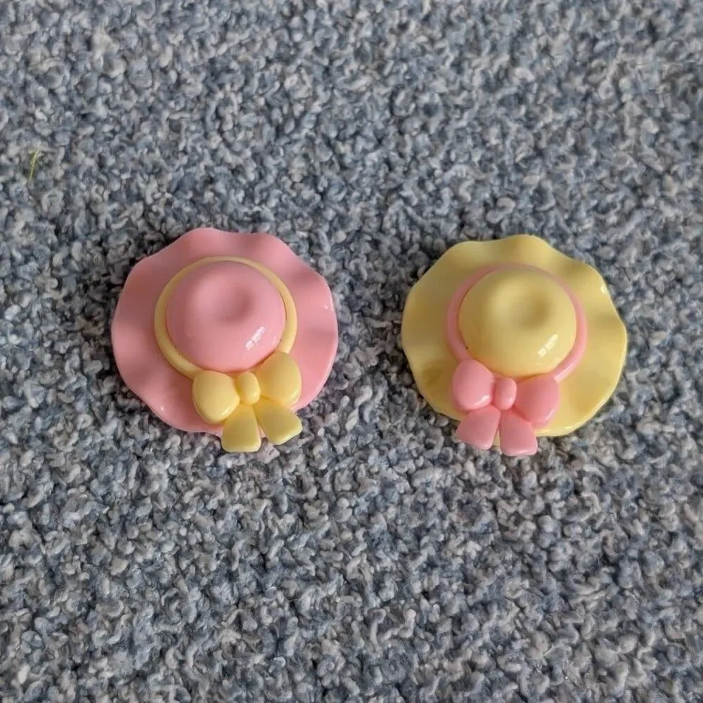 Pastel Pink Yellow Sun Hat Hair Clips Fashion Doll Accessories Set Of 2